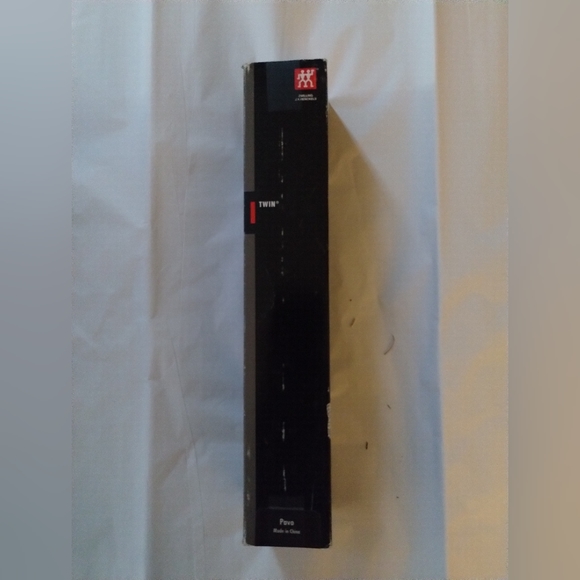 J.A. HENCKELS Zwilling Pavo 18/10 Stainless Steel 3-Piece Serving Set - Picture 4 of 4